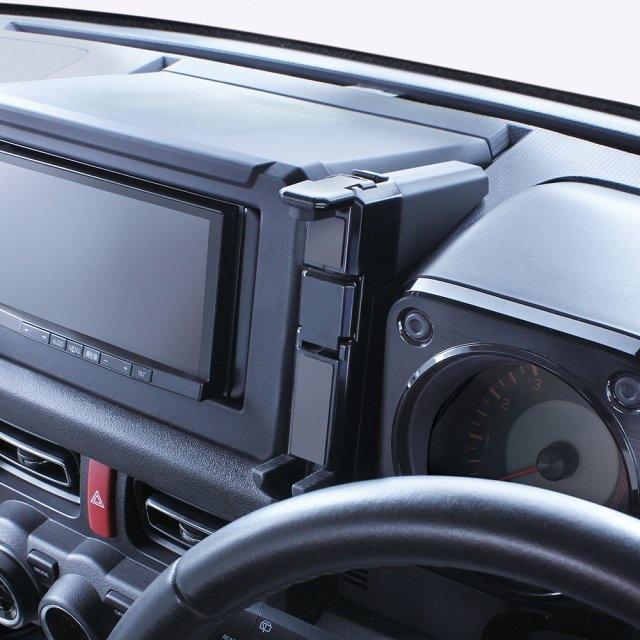 新型ジムニー専用設計で純正パネル感覚 スマートフォンホルダー モニターパネルとメータークラのすき間に取り付けるスマホホルダー < 自動車/バイク 新型ジムニー専用設計で純正パネル感覚 スマートフォンホルダー モニターパネルとメータークラのすき間に取り付けるスマホホルダー < 自動車/バイク
