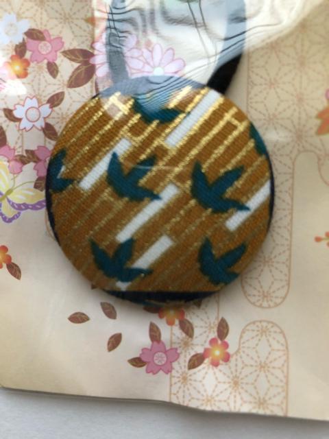 ハンドメイド ヘアゴム 特大 くるみボタン 和柄 < 女性ファッション  ハンドメイド ヘアゴム 特大 くるみボタン 和柄 < 女性ファッションの