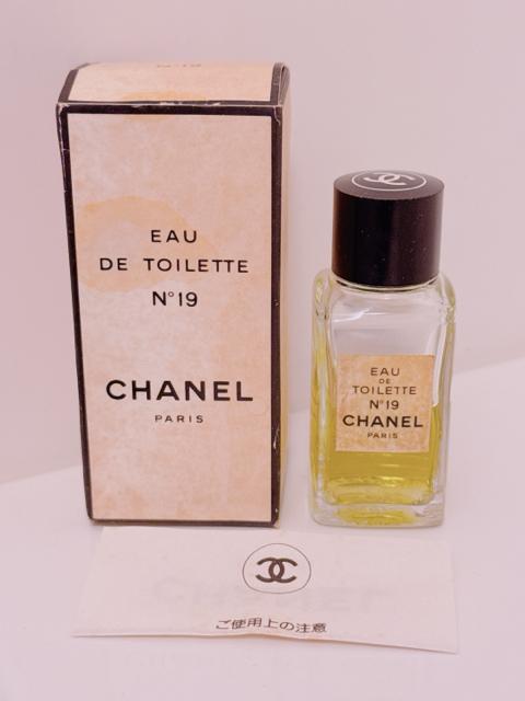 CHANEL �V���l�� No.19 �i���o�[19 EDT ���� �I�[�h�g���� 19ml  �� �u�����h�� 