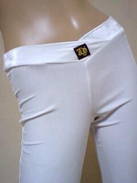 カッコイイ〜(*^-^)JD†雑誌掲載†激美脚!ベロアパンツ†B系 < 女性ファッション  カッコイイ〜(*^-^)JD†雑誌掲載†激美脚!ベロアパンツ†B系 < 女性ファッションの