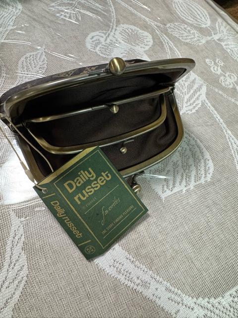 ӂ߂ārussetVi܌E|[`iX}zV_[obN3_܂Ƃߔ聚500~X^[g