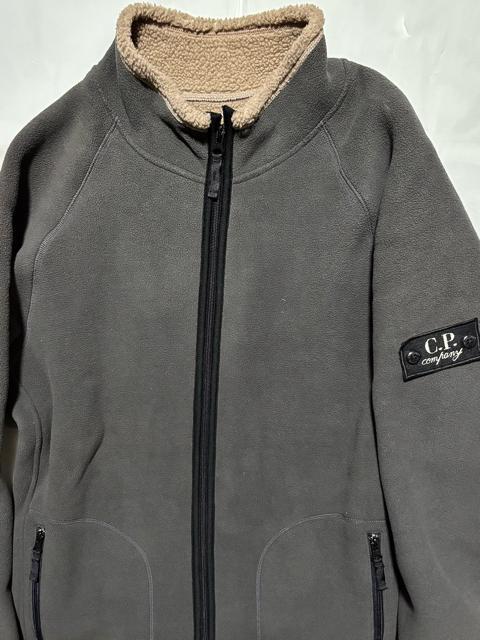 美品 C.P. COMPANY シーピーカンパニー 定価5万円程 フリース ボア ジャケット 正規 海外 イタリア ブランド 古着 < 男性ファッション 美品 C.P. COMPANY シーピーカンパニー 定価5万円程 フリース ボア ジャケット 正規 海外 イタリア ブランド 古着 < 男性ファッションの