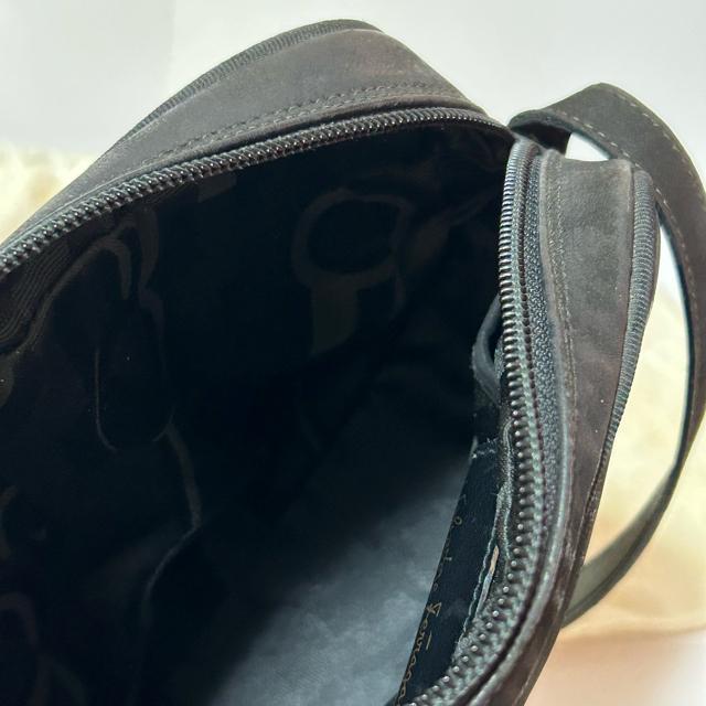 Salvatore Ferragamo �t�F���K�� D213096 ���@�� �X�G�[�h ���U�[ �V�����_�[�o�b�O �u���b�N �S�[���h �� �u�����h�� 