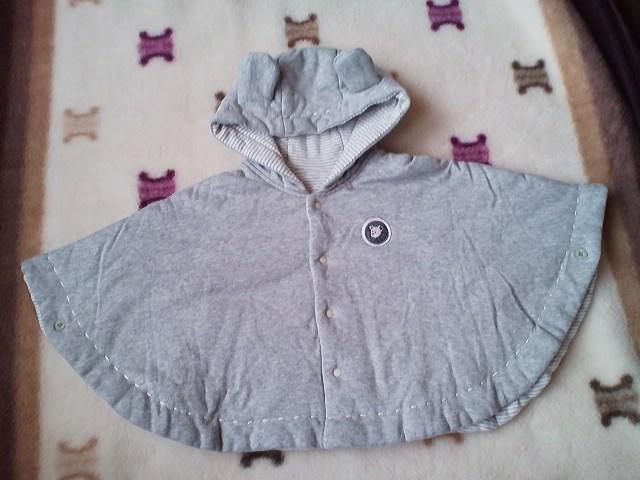 美品ELLE中綿入りリバーシブル マントケープ < キッズ/ベビー  美品ELLE中綿入りリバーシブル マントケープ < キッズ/ベビーの