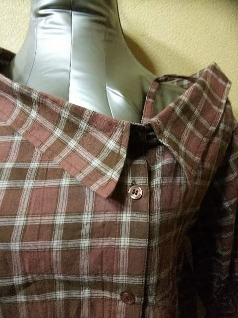 新品タグ付★片側オフショ五分袖シャツ/茶M < 女性ファッション  新品タグ付★片側オフショ五分袖シャツ/茶M < 女性ファッションの
