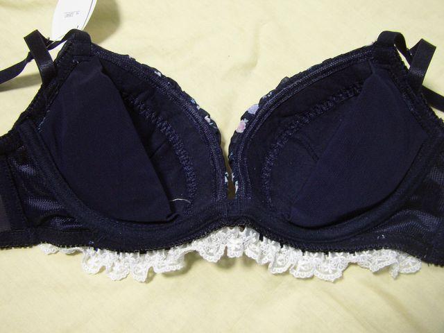 小さな花柄とリボン使い、C70Mワイヤー入り < 女性ファッション  小さな花柄とリボン使い、C70Mワイヤー入り < 女性ファッションの