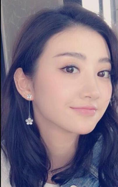 【送料無料】高級感※クローバー ピアス レディース 贈り物 プレゼント Czダイヤ ホワイトゴールド S925 新品 < 女性アクセサリー/時計 【送料無料】高級感※クローバー ピアス レディース 贈り物 プレゼント Czダイヤ ホワイトゴールド S925 新品 < 女性アクセサリー/時計の