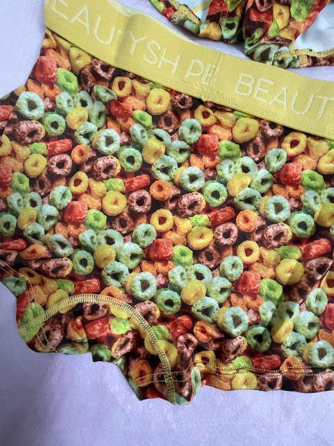 LTCYI2ZbgI򊴂TbƃXgb`IVAItBbgI{NT[V[cI  t@bV 