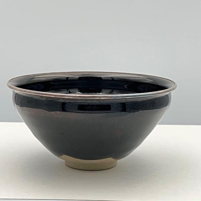 桶谷定一 天目茶碗 茶道具 共箱有 約 口径12×高6cm 陶印有 作家物 京焼 清水焼 < インテリア/ライフ 桶谷定一 天目茶碗 茶道具 共箱有 約 口径12×高6cm 陶印有 作家物 京焼 清水焼 < インテリア/ライフの