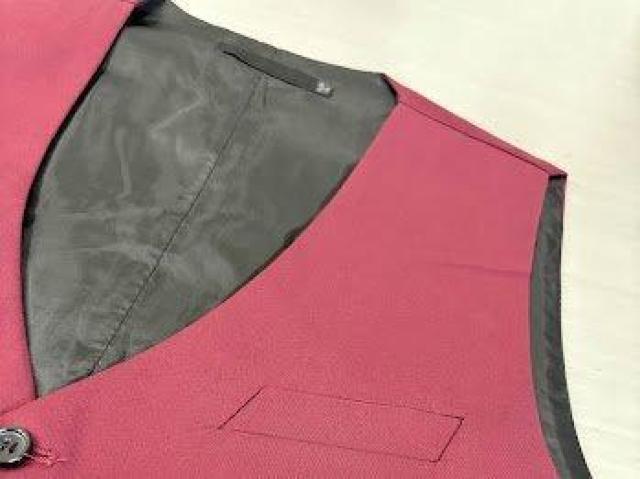 ベスト ジレベスト 尾錠付き 結婚式 フォーマル パーティー ビジネス オールシーズン Mサイズ レッド < 男性ファッション ベスト ジレベスト 尾錠付き 結婚式 フォーマル パーティー ビジネス オールシーズン Mサイズ レッド < 男性ファッションの