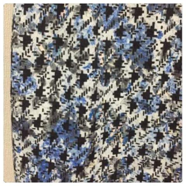 新品同様アプワイザー ランダム千鳥×フラワープリントスカート < ブランド 新品同様アプワイザー ランダム千鳥×フラワープリントスカート < ブランドの