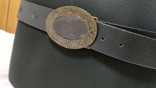 正規美 レア ヒューゴボス アイコンロゴ オールドラグジュアリーバックル インナースタッズ レザーベルト黒 95 ヴィンテージ < ブランド  正規美 レア ヒューゴボス アイコンロゴ オールドラグジュアリーバックル インナースタッズ レザーベルト黒 95 ヴィンテージ < ブランドの