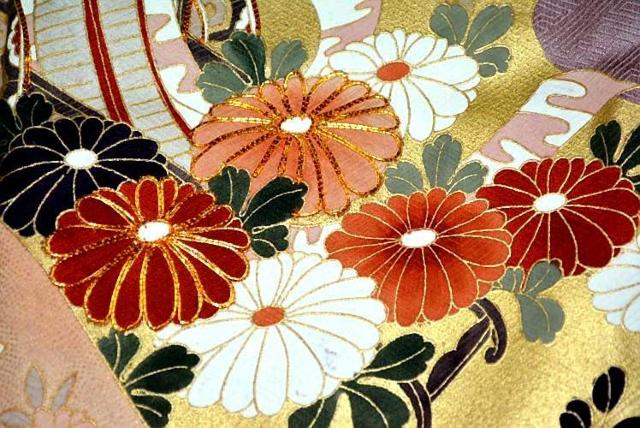 【最高級】新品同様 暈し染め 本金箔 金駒シシュウ 御所車吉祥花文 1つ紋 色留袖 身丈154.5cm 裄63.5cm T3460 < 女性ファッション  【最高級】新品同様 暈し染め 本金箔 金駒シシュウ 御所車吉祥花文 1つ紋 色留袖 身丈154.5cm 裄63.5cm T3460 < 女性ファッションの