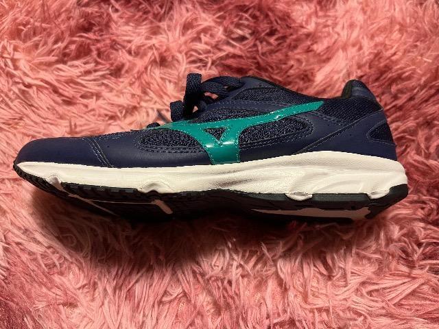 ミズノスニーカー < 女性ファッション  ミズノスニーカー < 女性ファッションの