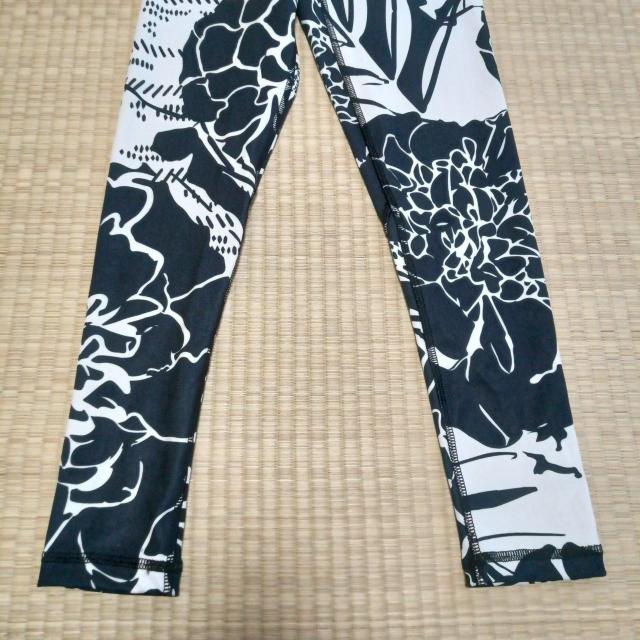 アディダス ハイウエストフィットレギンス 2XS < 女性ファッション アディダス ハイウエストフィットレギンス 2XS < 女性ファッションの