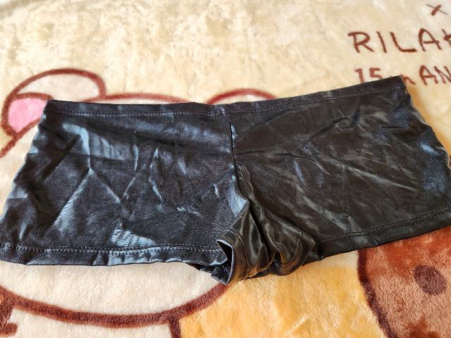 フェイクレザーショート パンツ < 女性ファッション フェイクレザーショート パンツ < 女性ファッションの