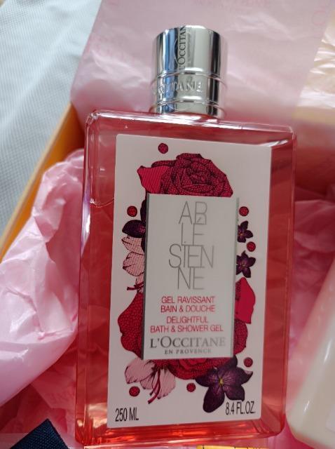 ロクシタン★定価約6000円未開封未使用品★シャワージェル&ボディミルク2点セット★LOCCITANE★ < 香水/コスメ/ネイル  ロクシタン★定価約6000円未開封未使用品★シャワージェル&ボディミルク2点セット★LOCCITANE★ < 香水/コスメ/ネイルの