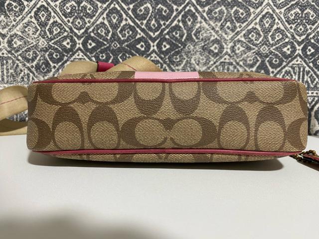 【良品】COACH コーチ 113555 シグネチャー ショルダーバッグ < ブランド  【良品】COACH コーチ 113555 シグネチャー ショルダーバッグ < ブランドの