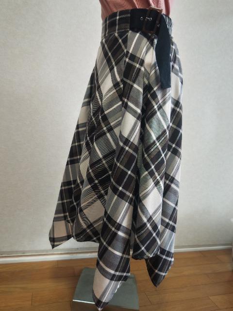 ★チェック柄アシメスカート★L★ < 女性ファッション ★チェック柄アシメスカート★L★ < 女性ファッションの