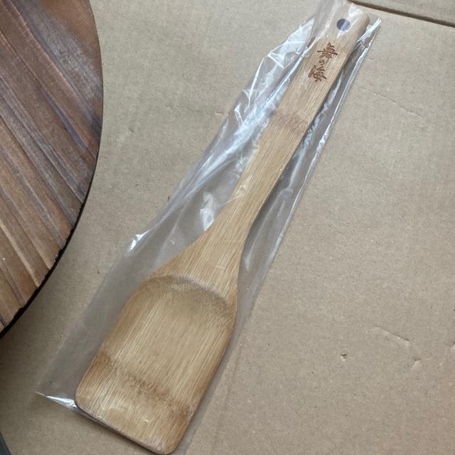 鉄鍋 炒め鍋/中華鍋 深型フライパン 木製蓋付 30cm IH/ガス火対応 < インテリア/ライフ 鉄鍋 炒め鍋/中華鍋 深型フライパン 木製蓋付 30cm IH/ガス火対応 < インテリア/ライフの