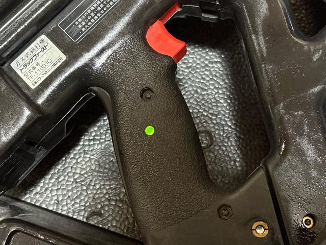 コードレスガス式鋲打機 TF-1100JQ ケース付動作品 4126-04-1 < ペット/手芸/園芸 コードレスガス式鋲打機 TF-1100JQ ケース付動作品 4126-04-1 < ペット/手芸/園芸の