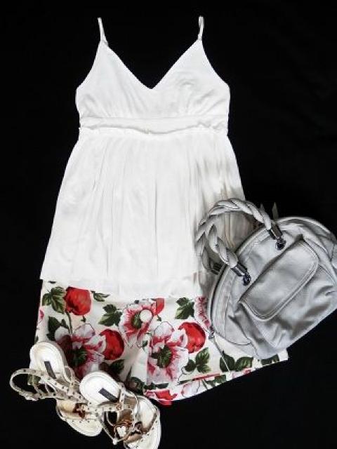 白ホワイトプリーツキャミソールVカットセクシーリゾート < ブランド 白ホワイトプリーツキャミソールVカットセクシーリゾート < ブランドの