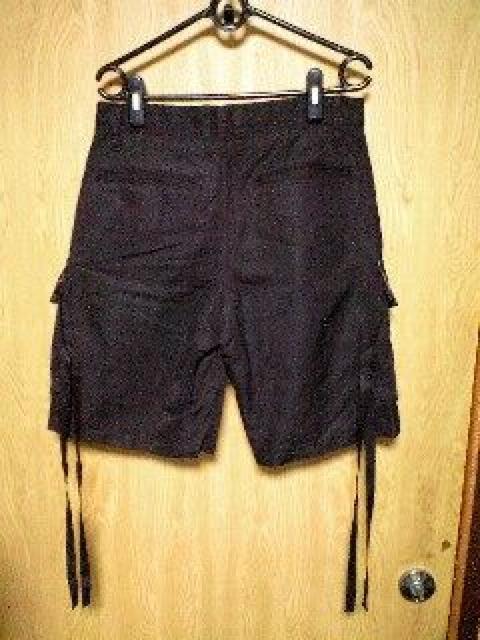 新品ROENロエン スカル刺繍リネン混カーゴハーフパンツ 30 < ブランド  新品ROENロエン スカル刺繍リネン混カーゴハーフパンツ 30 < ブランドの