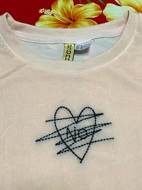 DIVIDCD☆ピンクTシャツ☆可愛い光沢ベロア風生地☆ < ブランド DIVIDCD☆ピンクTシャツ☆可愛い光沢ベロア風生地☆ < ブランドの