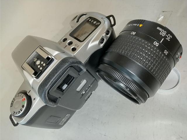 Canon EOS Kiss i + EF 35-80mm V