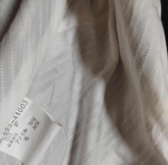 マシーン&コンドル 焦げ茶白青斜めストライプ 丸衿 ウールジャージジャケット < 女性ファッション  マシーン&コンドル 焦げ茶白青斜めストライプ 丸衿 ウールジャージジャケット < 女性ファッションの