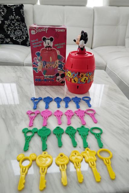 TOMY ディズニー 危機一髪ゲーム ミッキーマウス < おもちゃ TOMY ディズニー 危機一髪ゲーム ミッキーマウス < おもちゃの