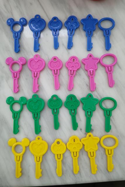 TOMY ディズニー 危機一髪ゲーム ミッキーマウス < おもちゃ TOMY ディズニー 危機一髪ゲーム ミッキーマウス < おもちゃの