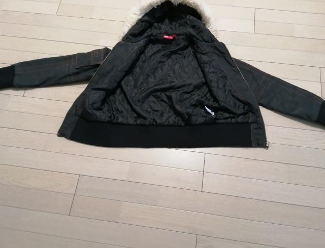 美品★特価★プーマ★ジャケット冬物足長効果抜群ロゴ大活躍必須アイテムブラックフーディ付き < 女性ファッション  美品★特価★プーマ★ジャケット冬物足長効果抜群ロゴ大活躍必須アイテムブラックフーディ付き < 女性ファッションの