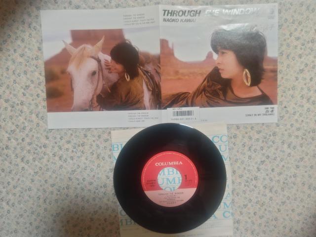 シングルレコード 河合奈保子 '85/12 スルー ザ ウインドウ C/W 白い影 < タレントグッズ シングルレコード 河合奈保子 '85/12 スルー ザ ウインドウ C/W 白い影 < タレントグッズの