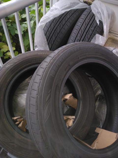 185/65/15oRT}[^CZbg()(bł͔)  /oCN