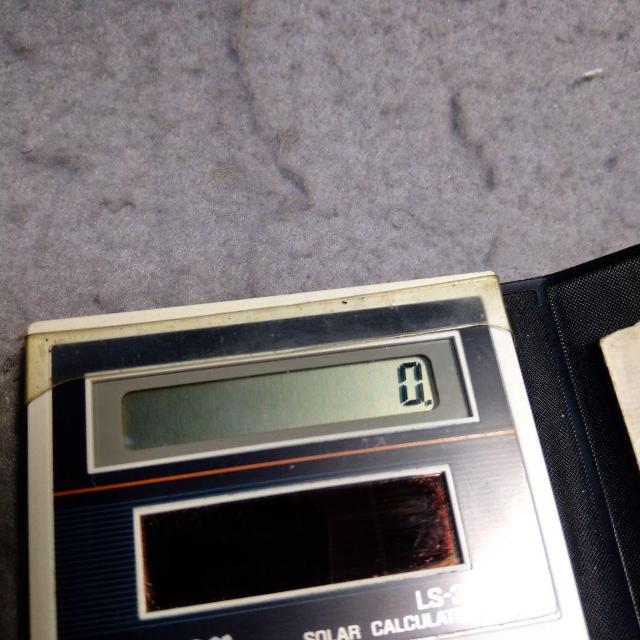 Canon キヤノン 電卓 LS-31 動作確認 < インテリア/ライフ Canon キヤノン 電卓 LS-31 動作確認 < インテリア/ライフの