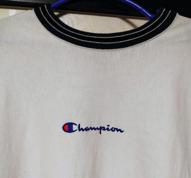 Champion チャンピオン スウェット トレーナー ホワイト < 男性ファッション  Champion チャンピオン スウェット トレーナー ホワイト < 男性ファッションの