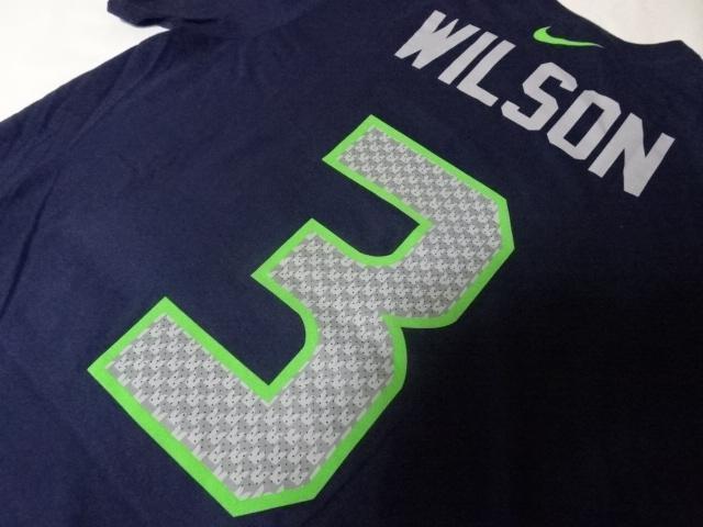 USA購入 ナイキ NFLアメフト ラッセル ウィルソン TシャツUS L < 男性ファッション  USA購入 ナイキ NFLアメフト ラッセル ウィルソン TシャツUS L < 男性ファッションの