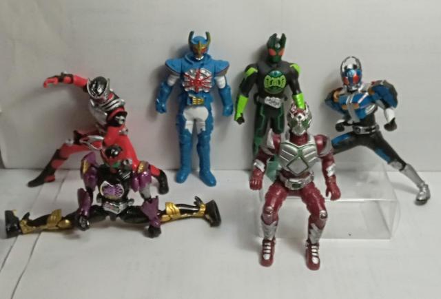 ヒーローシリーズ6体バンダイソフビ人形 < ホビー ヒーローシリーズ6体バンダイソフビ人形 < ホビーの