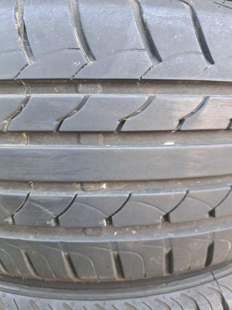 ă^C185/55R/15/82V  /oCN