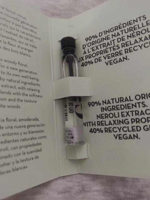 @GIRL@1{i@Tv@  /RX/lC 