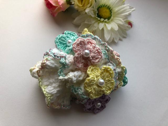 ハンドメイド ボリューム シュシュ 春♪春♪パステルお花♪ < 女性ファッション  ハンドメイド ボリューム シュシュ 春♪春♪パステルお花♪ < 女性ファッションの