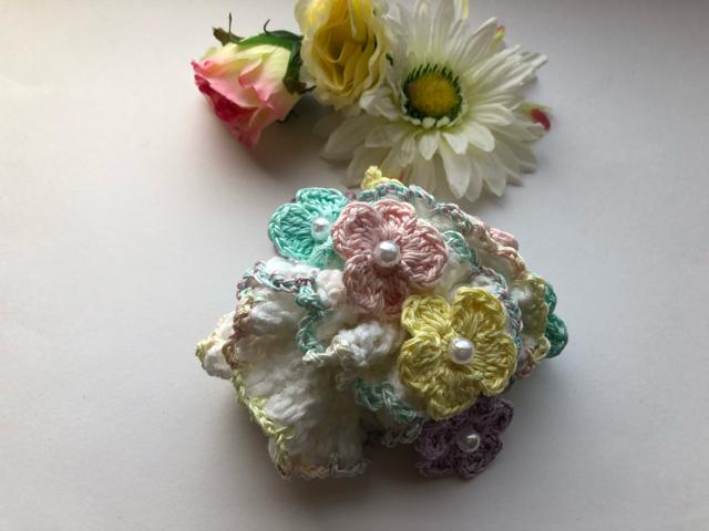 ハンドメイド ボリューム シュシュ 春♪春♪パステルお花♪ < 女性ファッション  ハンドメイド ボリューム シュシュ 春♪春♪パステルお花♪ < 女性ファッションの