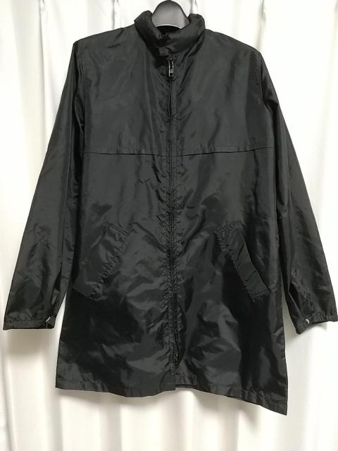 NICOLE CLUB ロング丈 フード付き ナイロンジャケット パーカー 黒 ブラック ニコルクラブ 中古 古着 < ブランド  NICOLE CLUB ロング丈 フード付き ナイロンジャケット パーカー 黒 ブラック ニコルクラブ 中古 古着  < ブランドの