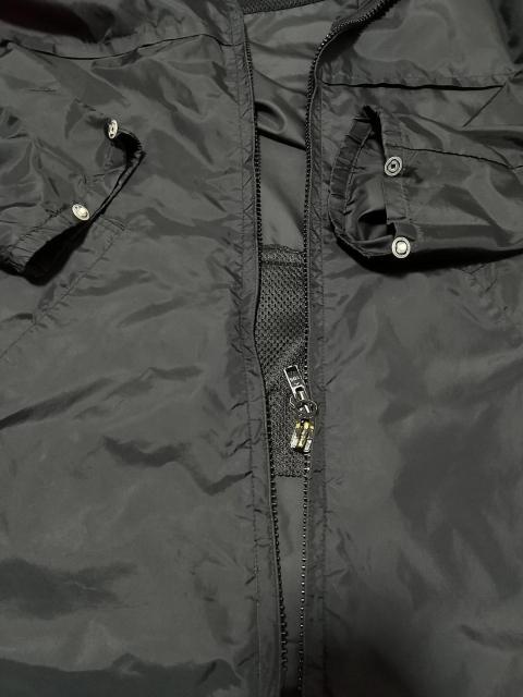 NICOLE CLUB ロング丈 フード付き ナイロンジャケット パーカー 黒 ブラック ニコルクラブ 中古 古着 < ブランド  NICOLE CLUB ロング丈 フード付き ナイロンジャケット パーカー 黒 ブラック ニコルクラブ 中古 古着 < ブランドの