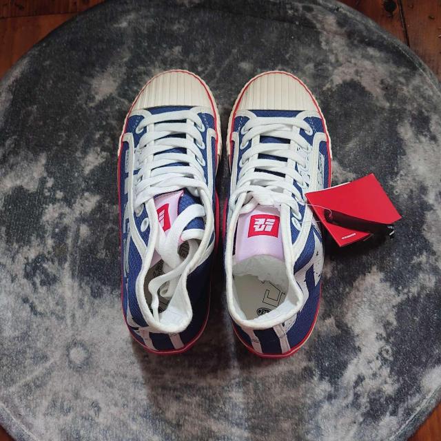 新品 23cm レディース スニーカー ブルー シューズ 靴 ミドルカット < 女性ファッション  新品 23cm レディース スニーカー ブルー シューズ 靴 ミドルカット < 女性ファッションの