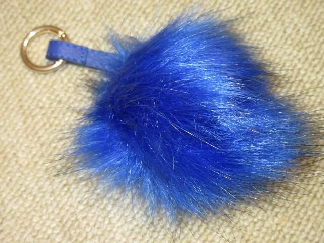 未使用☆ポンポン*フェイクファーキーリング*キーホルダー < 女性ファッション  未使用☆ポンポン*フェイクファーキーリング*キーホルダー  < 女性ファッションの