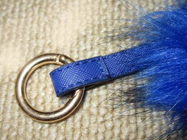 未使用☆ポンポン*フェイクファーキーリング*キーホルダー < 女性ファッション  未使用☆ポンポン*フェイクファーキーリング*キーホルダー < 女性ファッションの