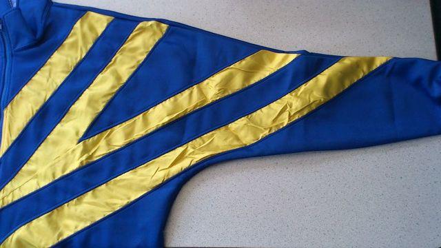 美品!90年代アンブロ、ジャージ上着(青黄、日本製、XO) < レジャー/スポーツ  美品!90年代アンブロ、ジャージ上着(青黄、日本製、XO) < レジャー/スポーツの