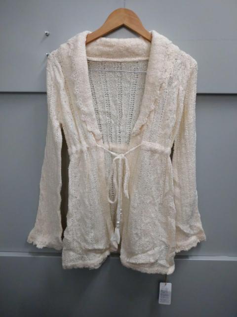 CECIL McBEEjbgKEJ[fBK   uh 